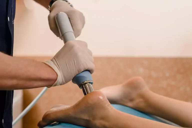 How Shockwave Therapy Helps Chronic Heel Pain